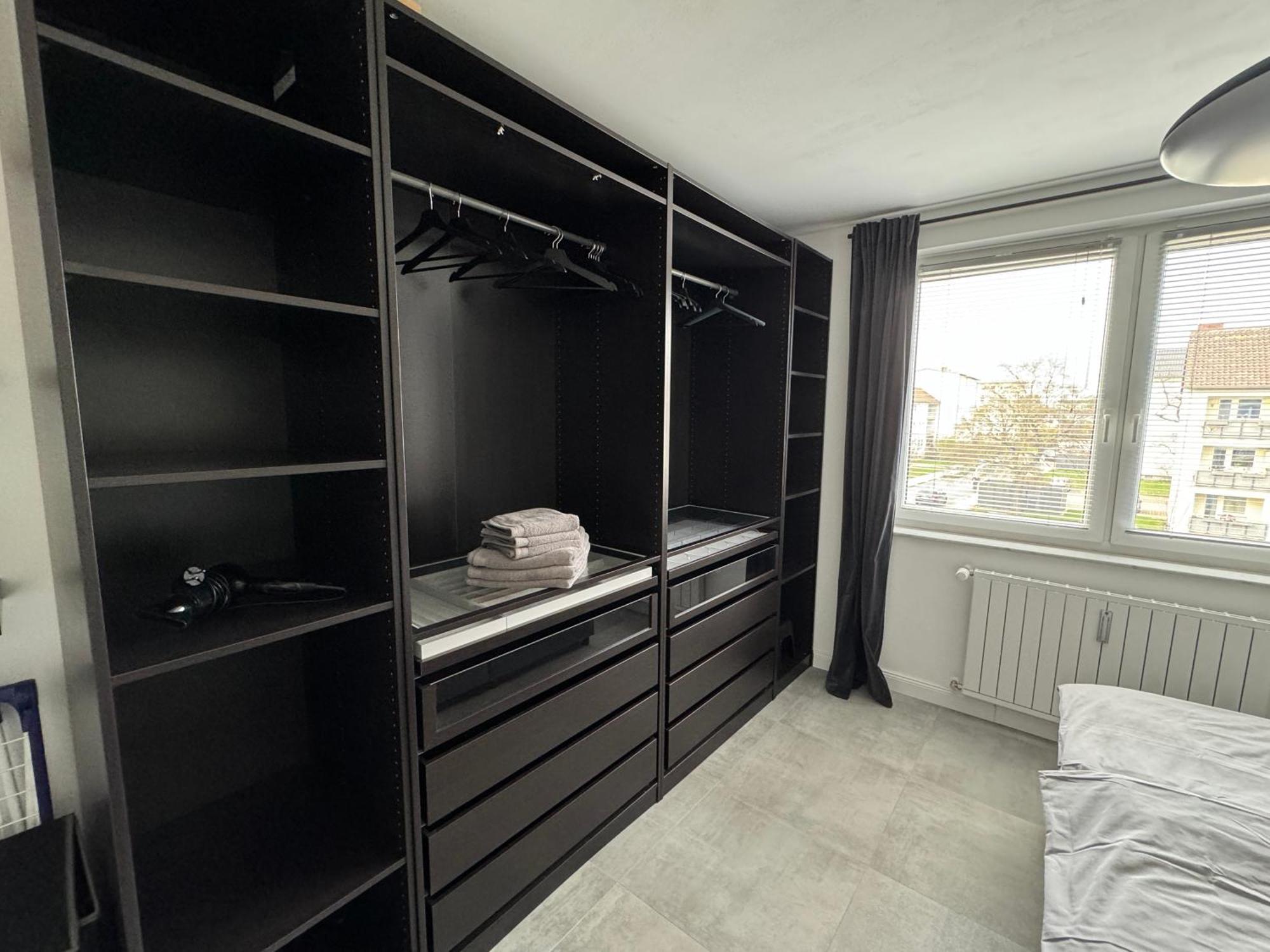 Moderne 2-Zimmer Wohnung Im Zentrum Von Wolfsburg Exterior photo